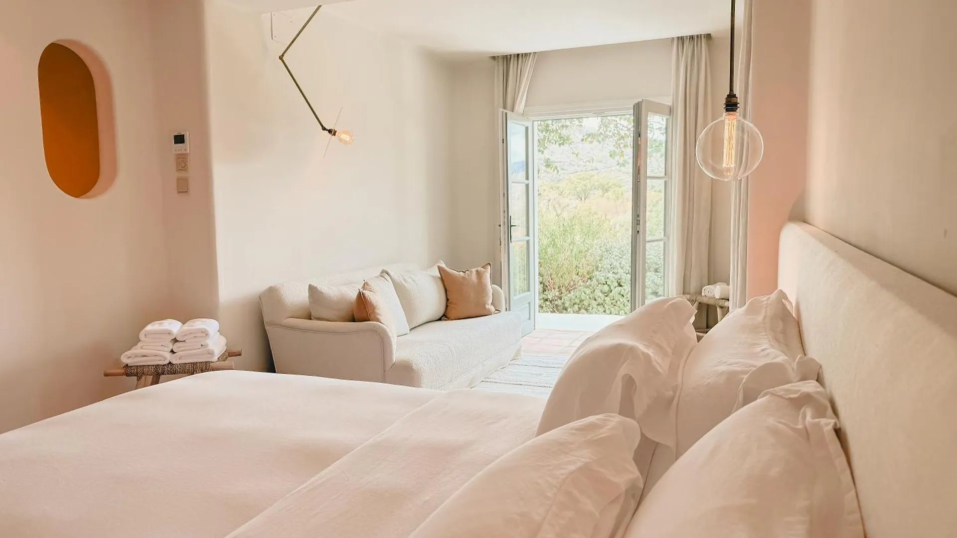 Viluz - Wellbeing Resort Marbella Mijas Bed and breakfast